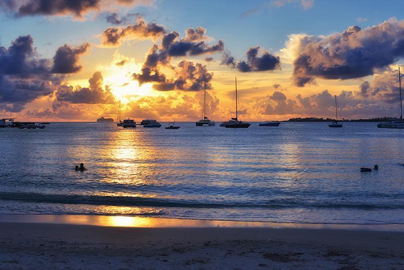 Liberty Inn Sint Maarten Buitenkant foto