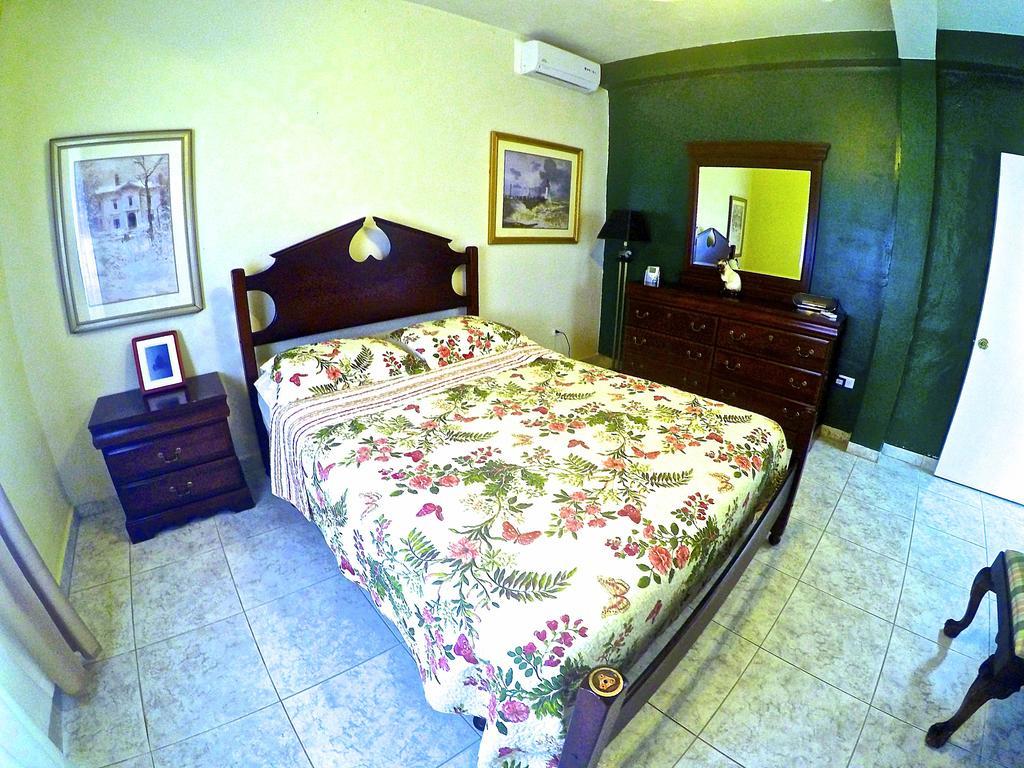 Liberty Inn Sint Maarten Kamer foto